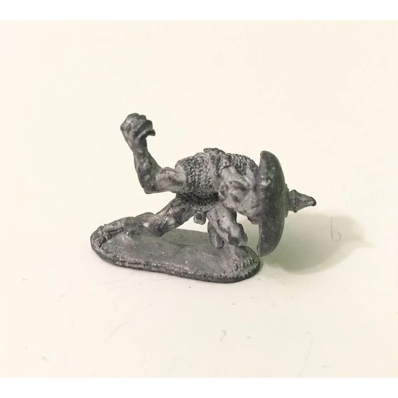 Vtg 1979 Ral Partha Dungeons And Dragons Miniature Metal  Figure - Picture 1 of 9
